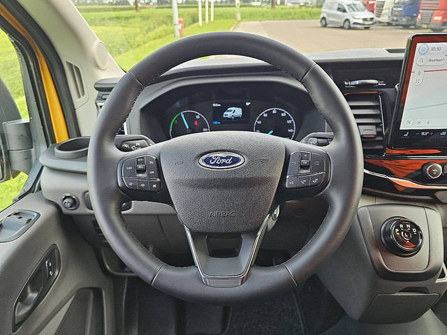 Ford E-Transit L3H3 68kWh Navi!