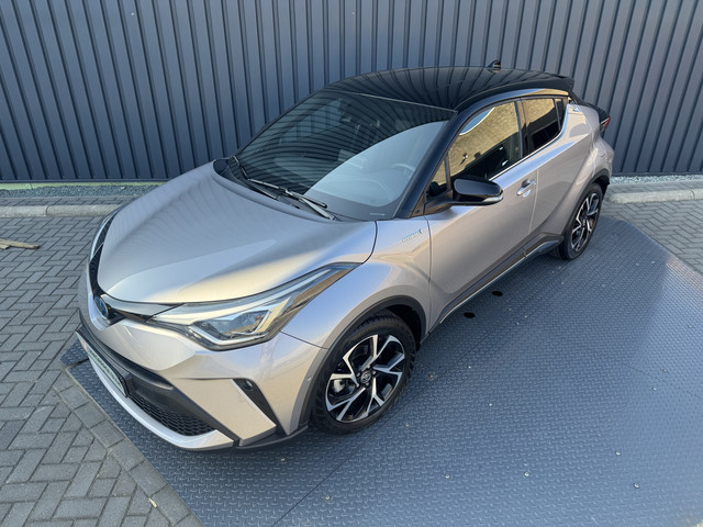 toyota-c-hr-2.0-hybrid-executive---bi-tone---leer-alcantara---jbl---led---bsm---rijklaar---