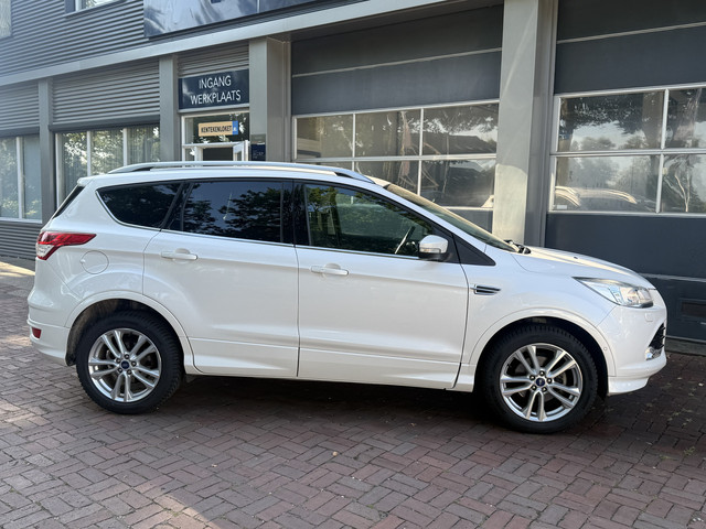 ford-kuga-1.5-titanium-styling-pack-bj-2016-km-83.000-nap-2e-eigenaar-hoge-zit-luxe-uitvoering---