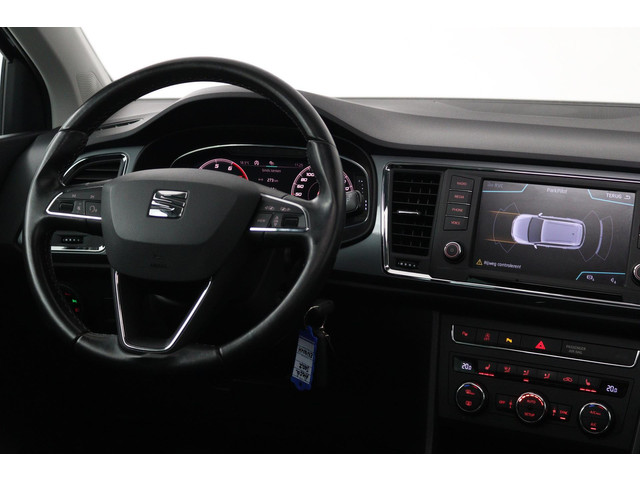 Seat Ateca 1.0 EcoTSI Style Business Intense (PANORAMADAK, STOELVERWARMING, DIGITALE COCKPIT, CAMERA, NAVIGATIE CARPLAY)