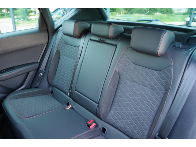 Seat Ateca 1.5 TSI 150 PK FR Business Intense, Cruise Control, Beats Audio, 360 Camera