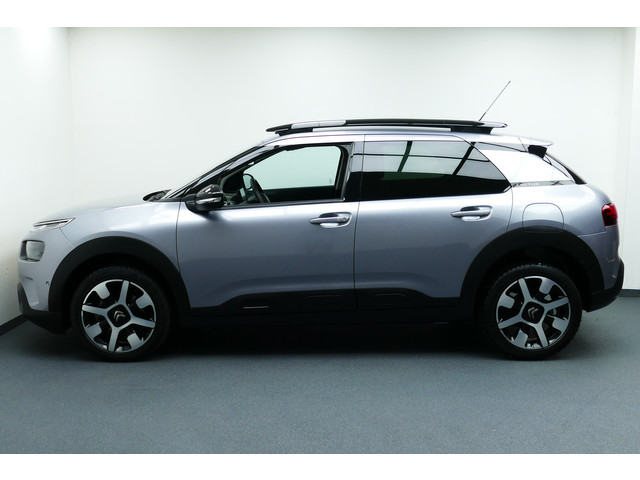 Citroen C4 Cactus 1.2 130pk Shine Plus. Camera, Navi, Clima, Cruise, StoelVerw, Haak 950kg