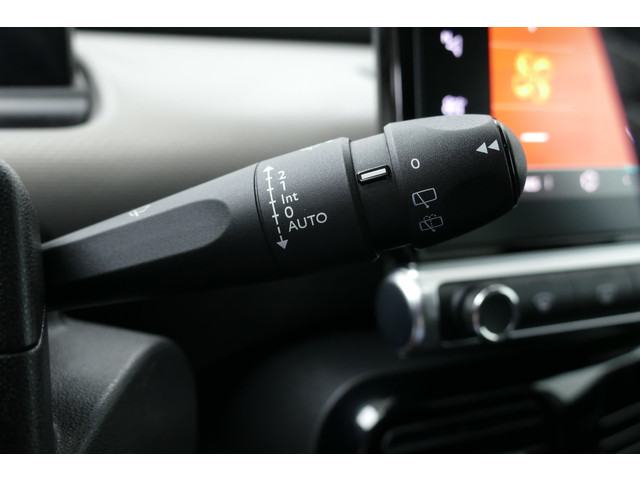 Citroen C4 Cactus 1.2 130pk Shine Plus. Camera, Navi, Clima, Cruise, StoelVerw, Haak 950kg