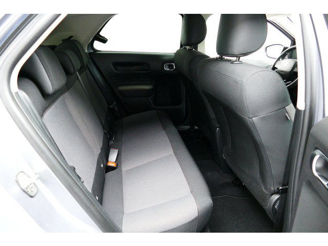 Citroen C4 Cactus 1.2 130pk Shine Plus. Camera, Navi, Clima, Cruise, StoelVerw, Haak 950kg