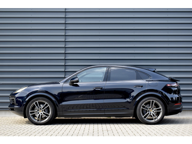 porsche-cayenne-coup-3.0-e-hybrid-462pk---panoramadak---sport-chrono---360-camera---21---velgen---luchtvering---stuurverwarming----stoel---acht