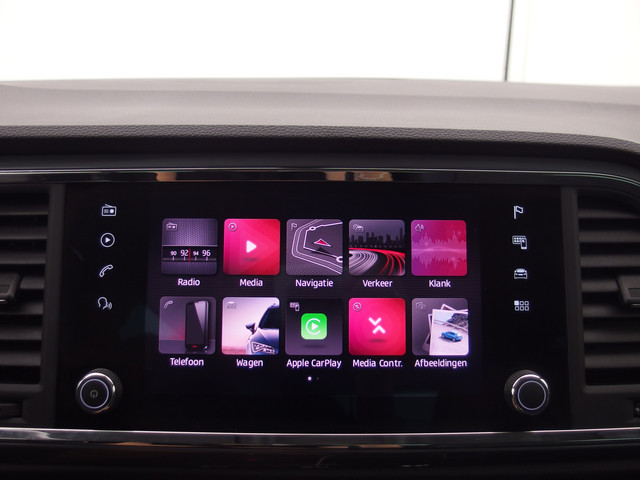 Seat Ateca 1.5 TSI Style Business Intense TREKHAAK   KEYLESS   FULL LED   CAMERA   NAVI   CLIMA   PDC   NL-AUTO