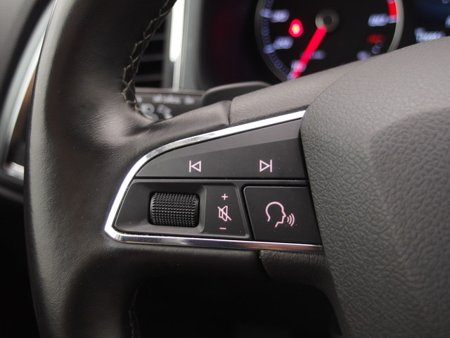 Seat Ateca 1.5 TSI Style Business Intense TREKHAAK   KEYLESS   FULL LED   CAMERA   NAVI   CLIMA   PDC   NL-AUTO