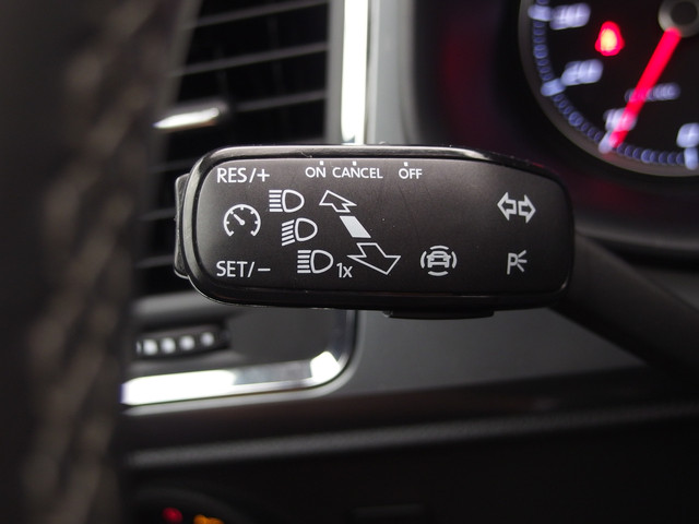 Seat Ateca 1.5 TSI Style Business Intense TREKHAAK   KEYLESS   FULL LED   CAMERA   NAVI   CLIMA   PDC   NL-AUTO