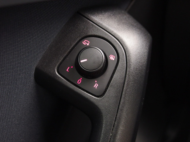 Seat Ateca 1.5 TSI Style Business Intense TREKHAAK   KEYLESS   FULL LED   CAMERA   NAVI   CLIMA   PDC   NL-AUTO