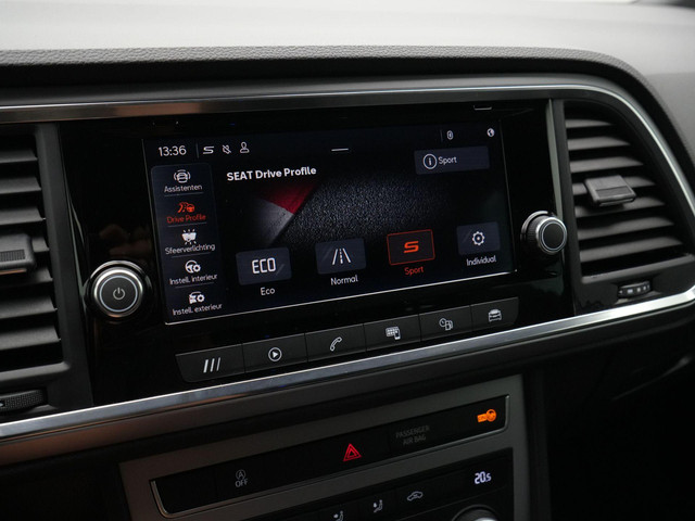 Seat Ateca 1.5 TSI 150 pk DSG FR Business Intense | Panoramadak | Adaptief onderstel | Achteruitrijcamera | Adaptive Cruise | Stoelverwarmi