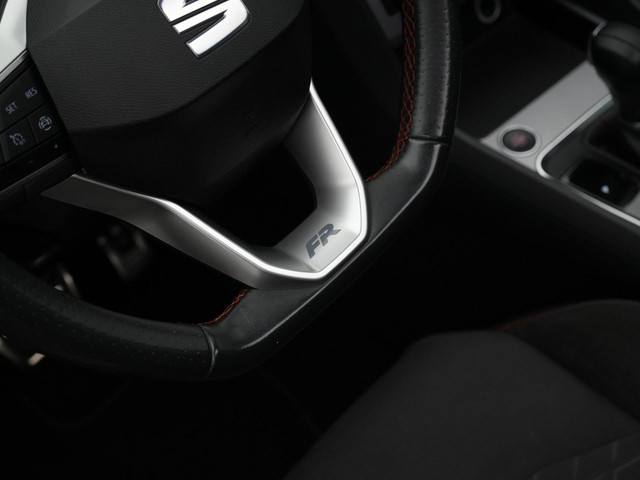 Seat Ateca 1.5 TSI 150 pk DSG FR Business Intense | Panoramadak | Adaptief onderstel | Achteruitrijcamera | Adaptive Cruise | Stoelverwarmi