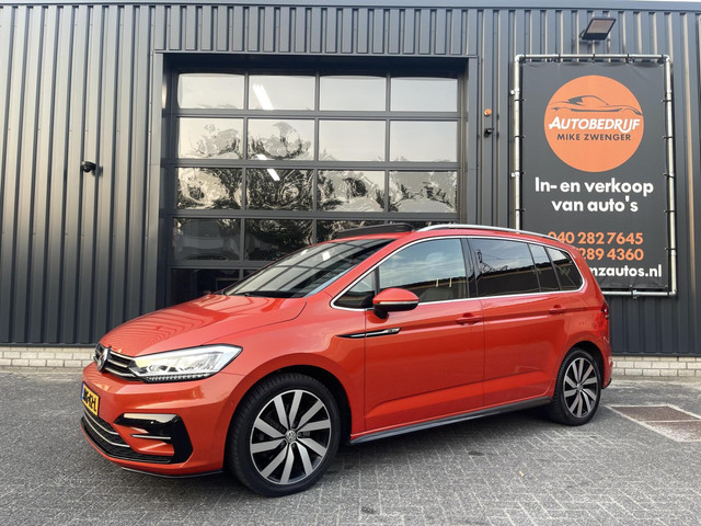volkswagen-touran-1.8-tsi-2x-r-line-7-persoons-aut.-panoramadak-carplay-trekhaak-camera-sfeerverlichting-led-koplampen-stoelverwarming-elektrische