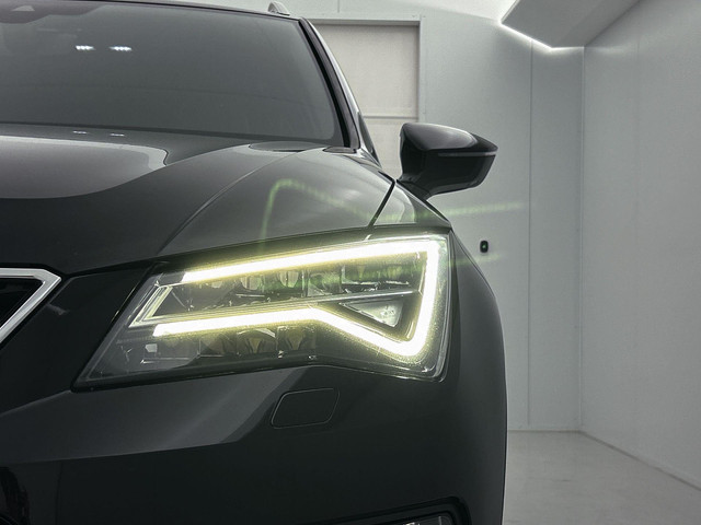 Seat Ateca 1.4 EcoTSI Xcellence Automaat | Trekhaak | Adaptive Cruise Control | Stoelverwarming | Navigatie