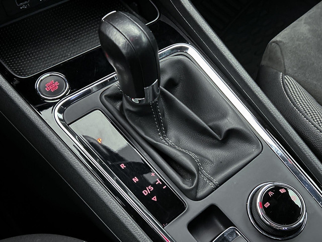Seat Ateca 1.4 EcoTSI Xcellence Automaat | Trekhaak | Adaptive Cruise Control | Stoelverwarming | Navigatie