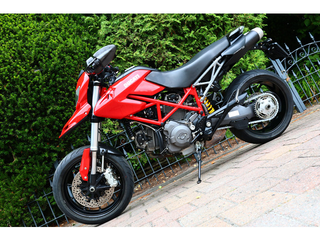 Ducati Hypermotard 796 ABS