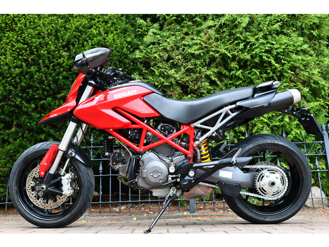 Ducati Hypermotard 796 ABS