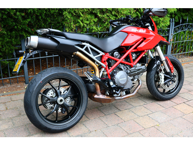 Ducati Hypermotard 796 ABS