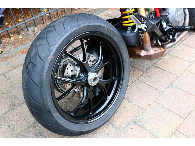 Ducati Hypermotard 796 ABS