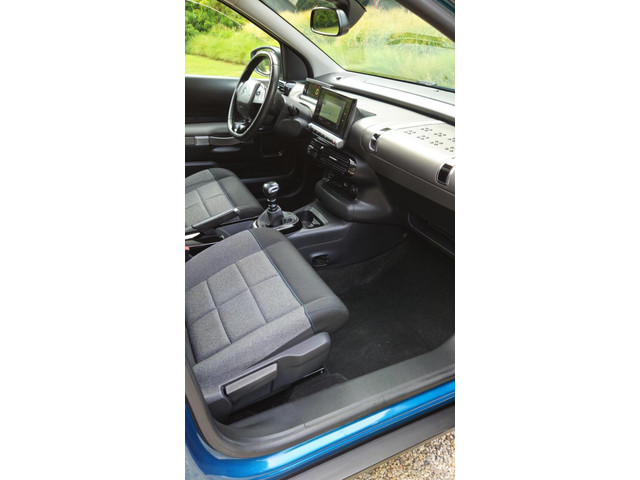 Citroen C4 Cactus 1.2 PureTech Business Trekhaak Navigatie