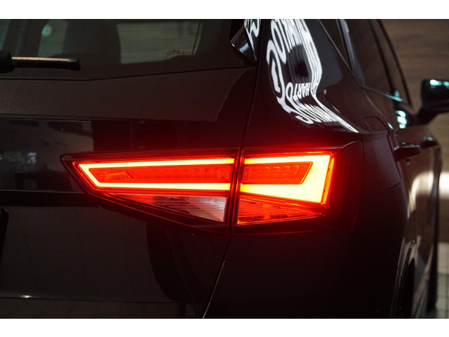 Seat Ateca 2.0 TSI FR 4DRIVE Business Intense *INCL BTW* + PANODAK   360° CAMERA   DODEHOEKDETECTIE   BEATS