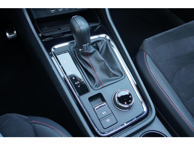 Seat Ateca 2.0 TSI FR 4DRIVE Business Intense *INCL BTW* + PANODAK   360° CAMERA   DODEHOEKDETECTIE   BEATS