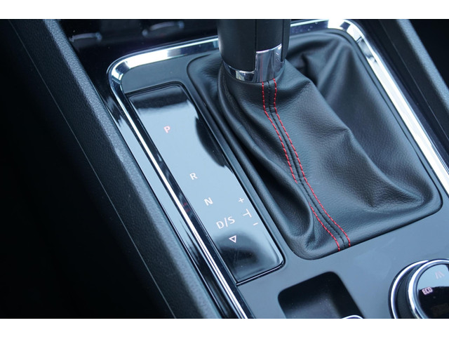 Seat Ateca 2.0 TSI FR 4DRIVE Business Intense *INCL BTW* + PANODAK   360° CAMERA   DODEHOEKDETECTIE   BEATS