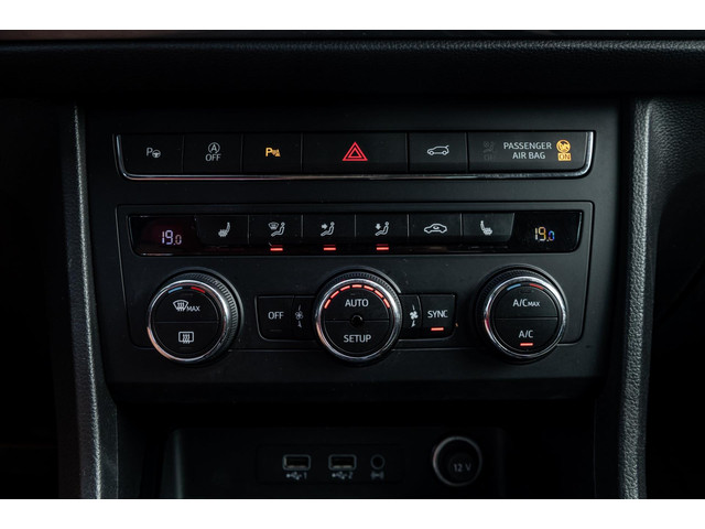 Seat Ateca 1.0 EcoTSI Style Business Intense Adaptive Cruise I Climate I Carplay I Android I Stoelverwarming I Parkeerhulp I BTW