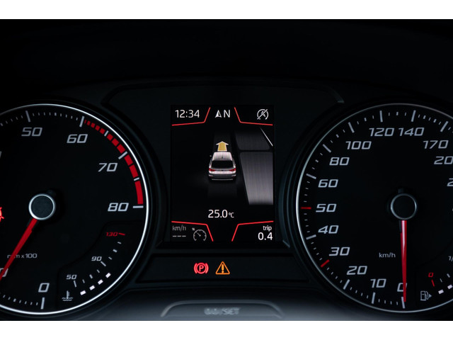 Seat Ateca 1.0 EcoTSI Style Business Intense Adaptive Cruise I Climate I Carplay I Android I Stoelverwarming I Parkeerhulp I BTW