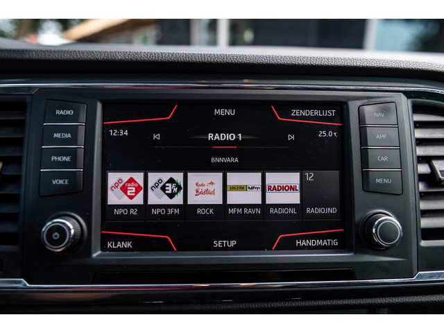 Seat Ateca 1.0 EcoTSI Style Business Intense Adaptive Cruise I Climate I Carplay I Android I Stoelverwarming I Parkeerhulp I BTW