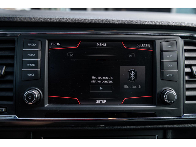 Seat Ateca 1.0 EcoTSI Style Business Intense Adaptive Cruise I Climate I Carplay I Android I Stoelverwarming I Parkeerhulp I BTW