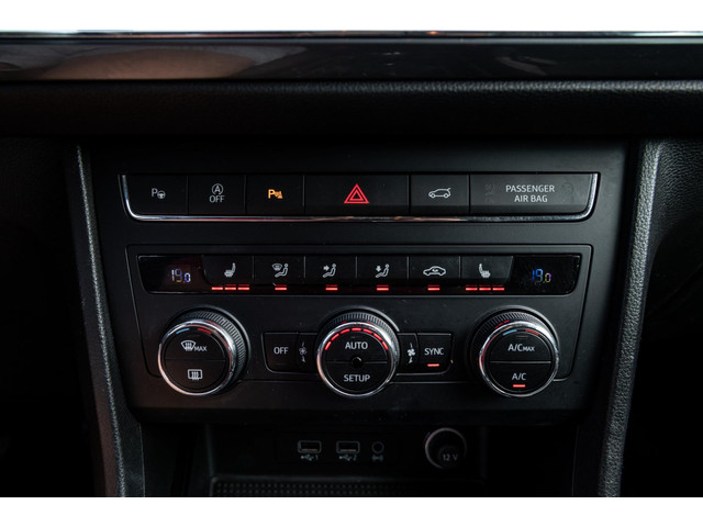 Seat Ateca 1.0 EcoTSI Style Business Intense Adaptive Cruise I Climate I Carplay I Android I Stoelverwarming I Parkeerhulp I BTW