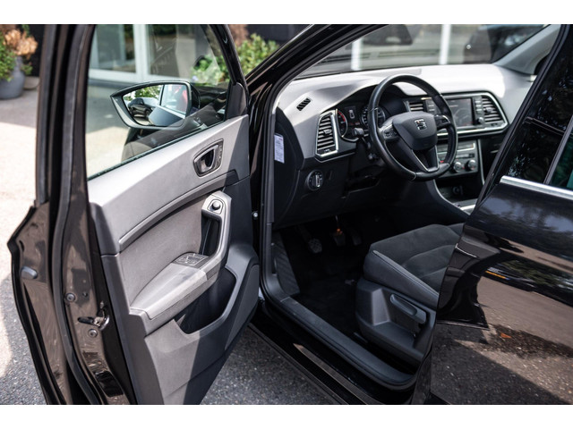 Seat Ateca 1.0 EcoTSI Style Business Intense Adaptive Cruise I Climate I Carplay I Android I Stoelverwarming I Parkeerhulp I BTW