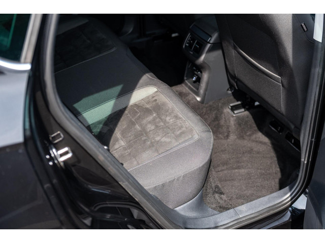 Seat Ateca 1.0 EcoTSI Style Business Intense Adaptive Cruise I Climate I Carplay I Android I Stoelverwarming I Parkeerhulp I BTW