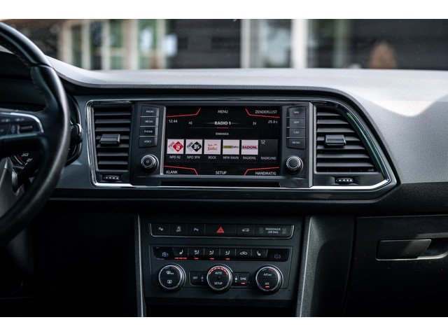 Seat Ateca 1.0 EcoTSI Style Business Intense Adaptive Cruise I Climate I Carplay I Android I Stoelverwarming I Parkeerhulp I BTW