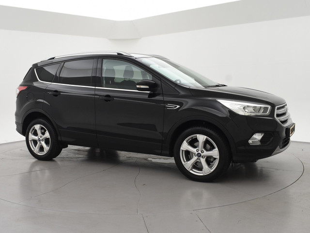 ford-kuga-1.5-ecoboost-150-pk-titanium---apple-carplay---stuur-stoelverw.---camera---18-inch