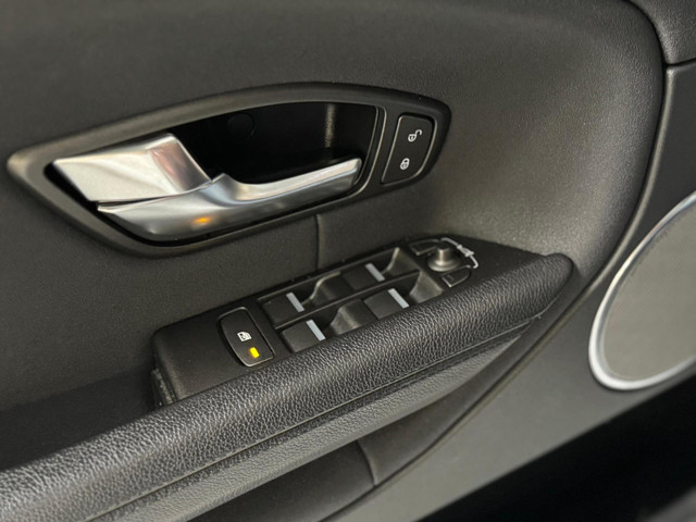 Land Rover Range Rover Evoque 2.0 Si4 Turbo Dynamic | Camera | Pano | Leer | Lane assist | Keyless | Dab
