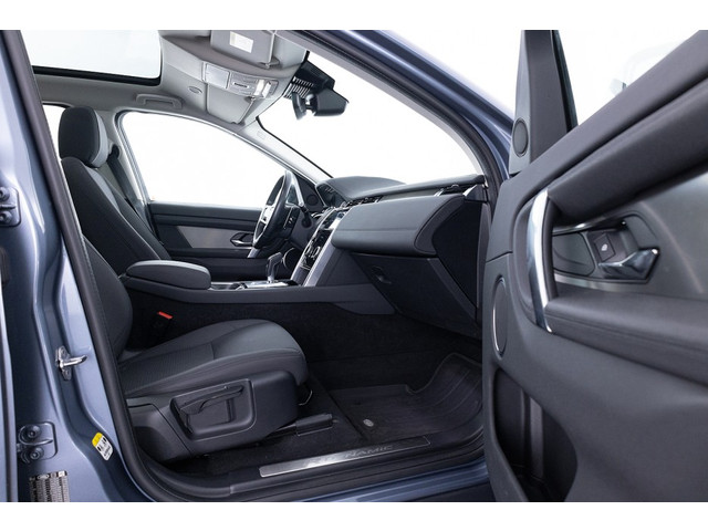 Land Rover Discovery Sport P300e 1.5 R-Dynamic SE PHEV Automaat | PANORAMA | Camera ✅ 1e Eigenaar
