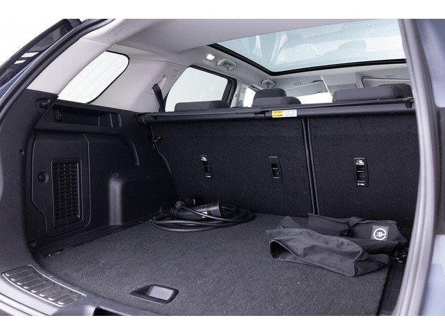 Land Rover Discovery Sport P300e 1.5 R-Dynamic SE PHEV Automaat | PANORAMA | Camera ✅ 1e Eigenaar