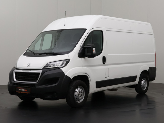 peugeot-boxer-2.2hdi-140pk-l2h2---airco---cruise---multimedia---3-persoons---betimmering