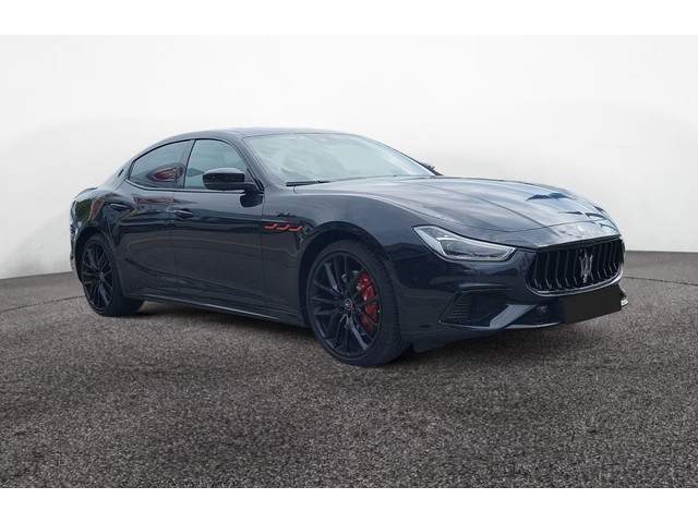 maserati-ghibli-3.0-v6-modena-430-pk-acc-schuifdak-harman-kardon-360-camera-stoelkoeling