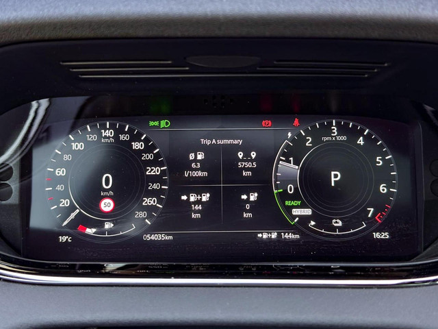 Land Rover Range Rover Evoque 1.5 P300e AWD R-Dynamic SE 309 pk, Leder, 360° camera, ACC, Meridian, Dealer onderhouden, Garantie