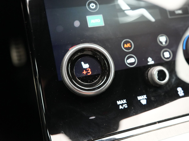 Land Rover Range Rover Evoque P200 AWD R-Dynamic | Afneembare Trekhaak | Adaptive Cruise | Meridian Audio | Lederen Sportstoelen Memory & Verwarmd | Carplay |