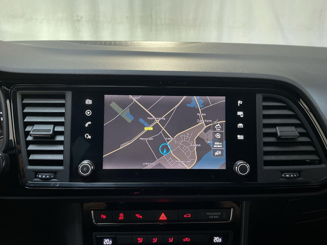 Seat Ateca 1.5 TSI 150pk DSG FR Business Intense Black Virtual Cockpit Camera Navigatie LED DAB+