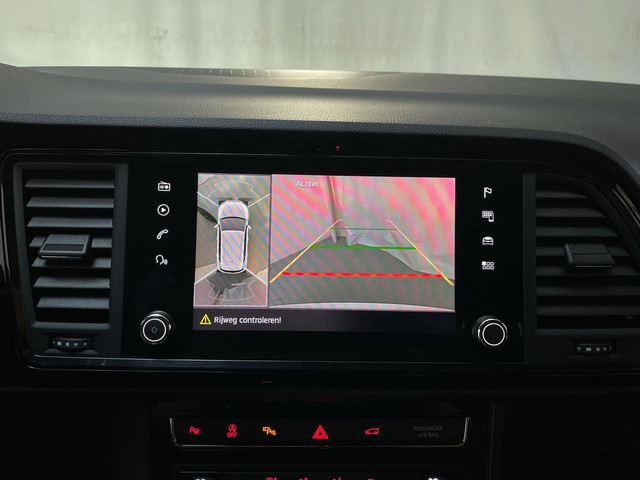 Seat Ateca 1.5 TSI 150pk DSG FR Business Intense Black Virtual Cockpit Camera Navigatie LED DAB+