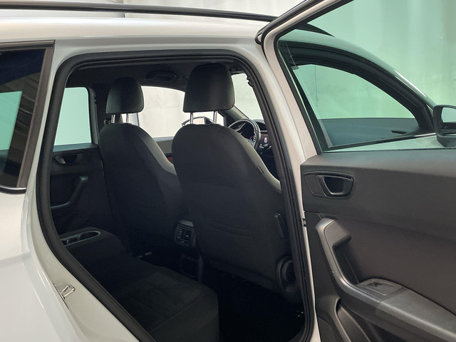 Seat Ateca 1.5 TSI 150pk DSG FR Business Intense Black Virtual Cockpit Camera Navigatie LED DAB+