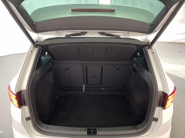 Seat Ateca 1.5 TSI 150pk DSG FR Business Intense Black Virtual Cockpit Camera Navigatie LED DAB+
