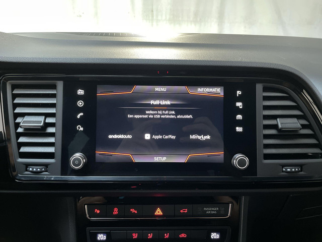 Seat Ateca 1.5 TSI 150pk DSG FR Business Intense Black Virtual Cockpit Camera Navigatie LED DAB+