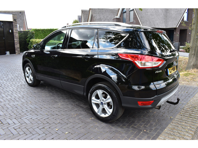 Ford Kuga 1.5 Titanium '16 SLÉCHTS 80DKM NIEUWSTAAT!
