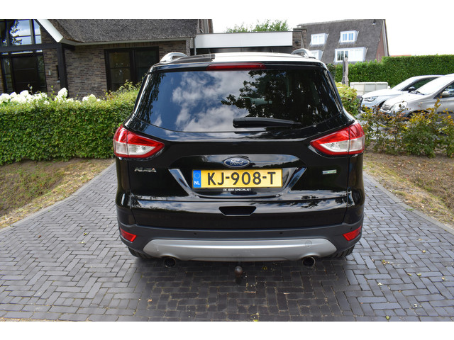 Ford Kuga 1.5 Titanium '16 SLÉCHTS 80DKM NIEUWSTAAT!