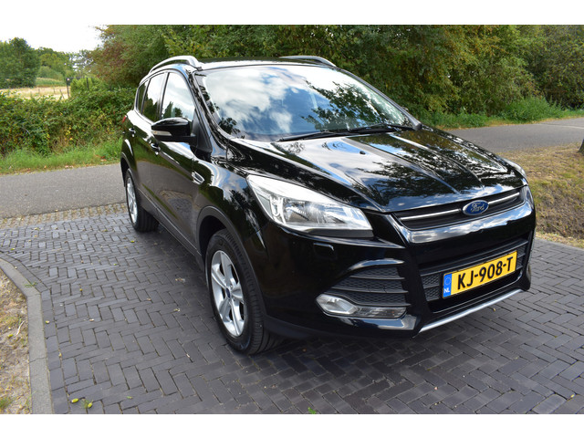 ford-kuga-1.5-titanium--16-slchts-80dkm-nieuwstaat-